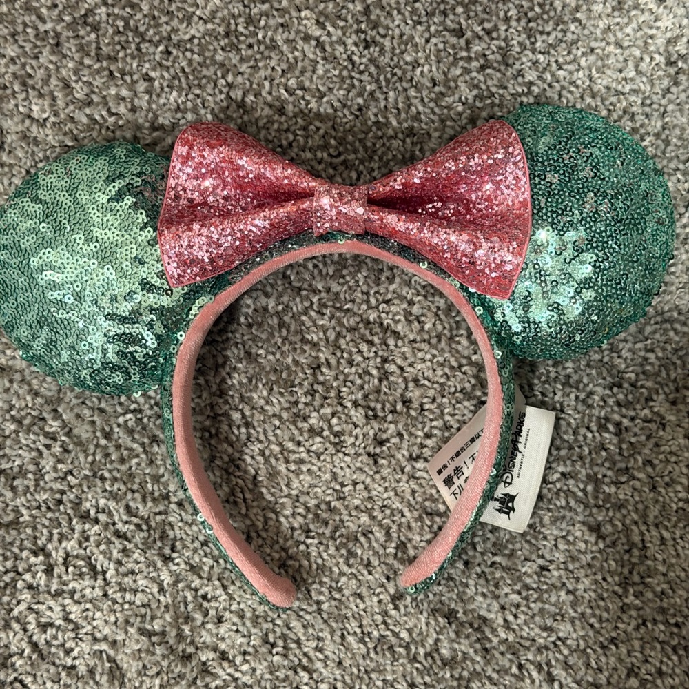 Disney Sequin Minnie Ears Headband with Pink Glitter Bow